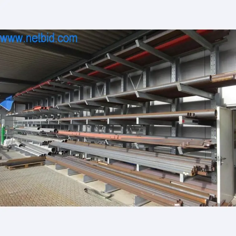 Maquinaria, parque móvil y equipos de explotación-1