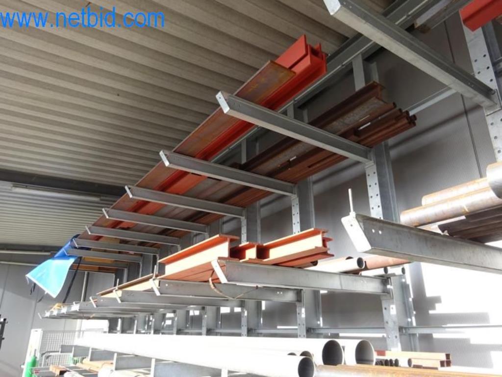 Stroje, vozový park a provozní zařízení-3