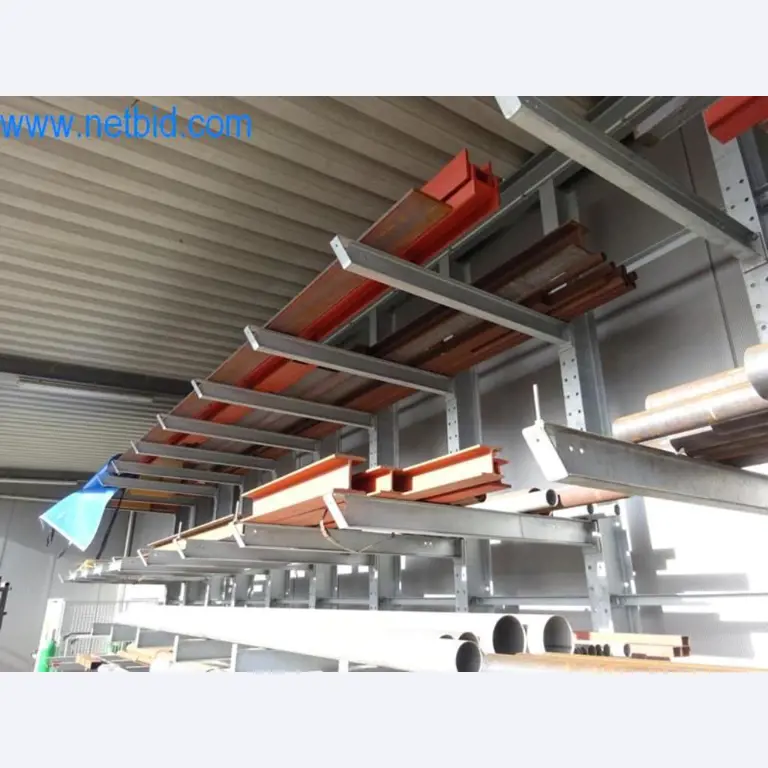 Maquinaria, parque móvil y equipos de explotación-3