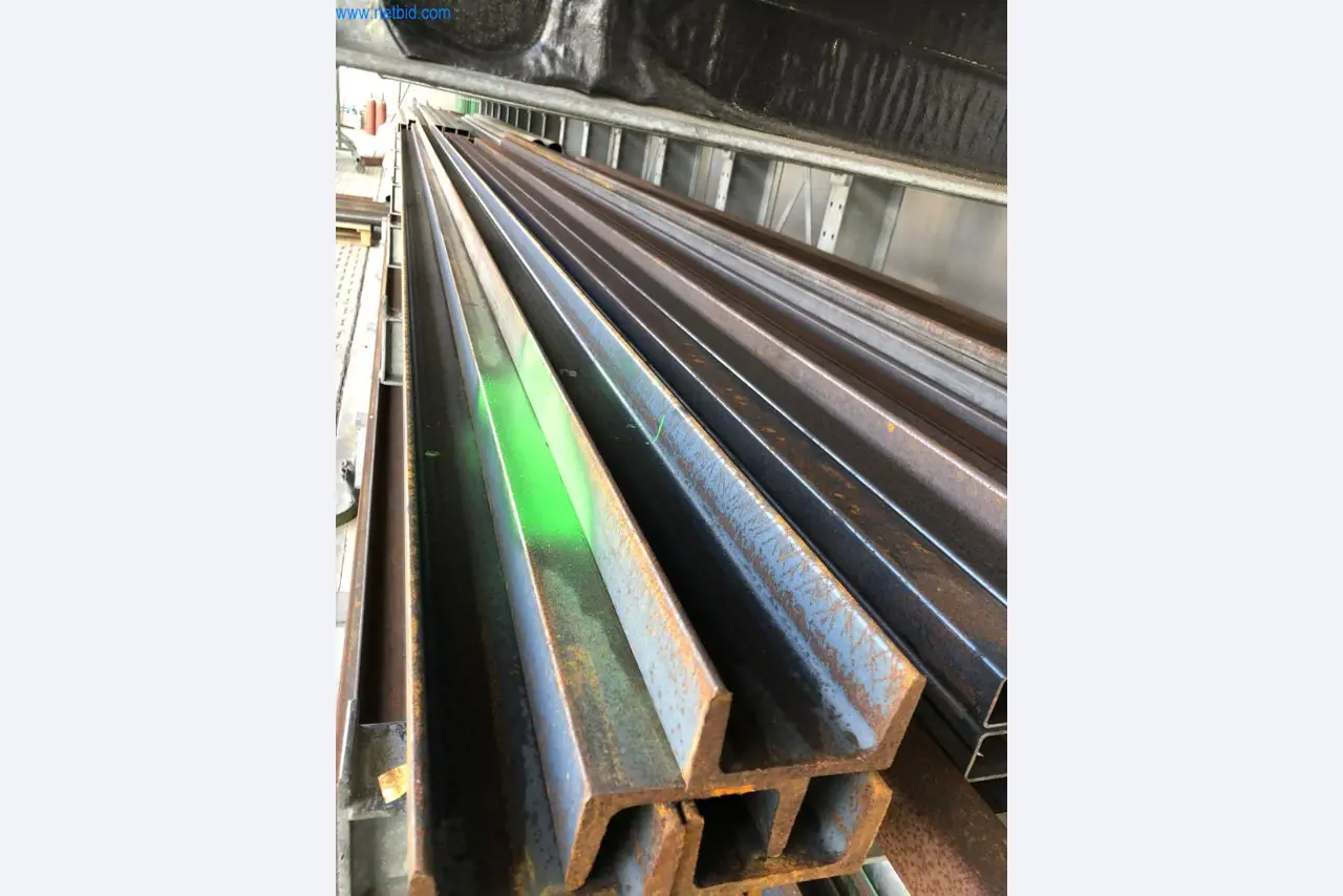 Maquinaria, parque móvil y equipos de explotación-6