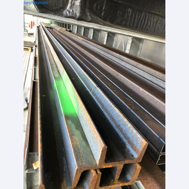 Maquinaria, parque móvil y equipos de explotación-6