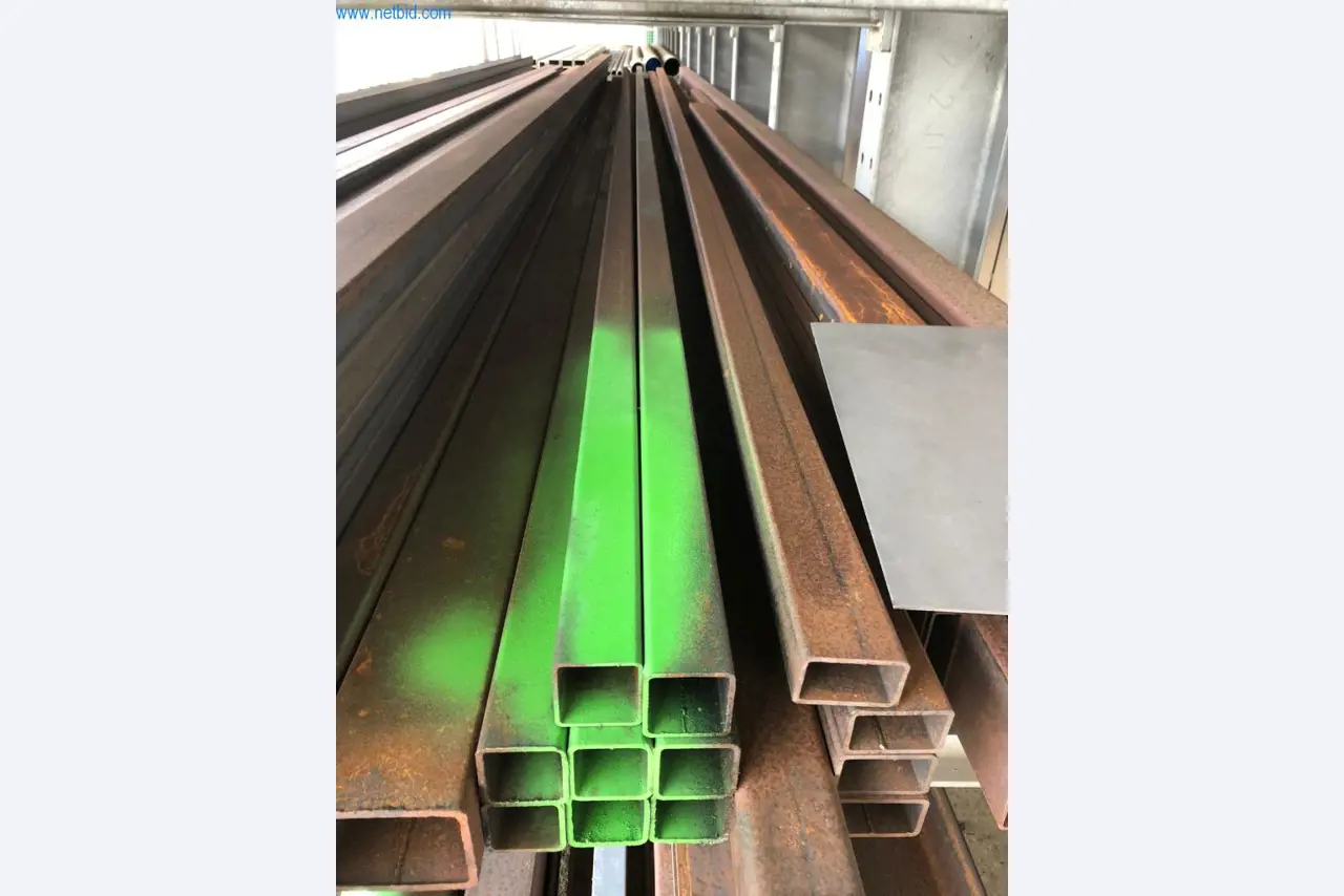 Maquinaria, parque móvil y equipos de explotación-7