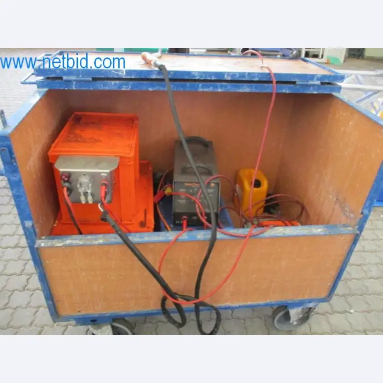 Maquinaria, parque móvil y equipos de explotación-1