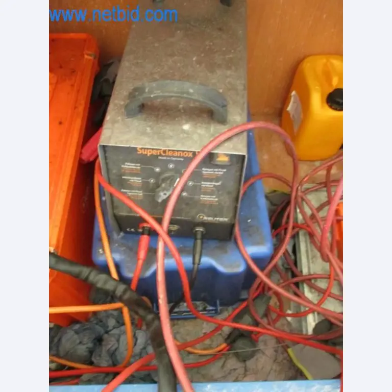 Maquinaria, parque móvil y equipos de explotación-3