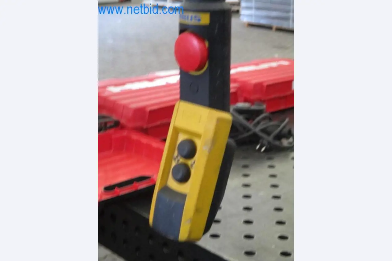 Stroji, vozni park in operativna oprema-4