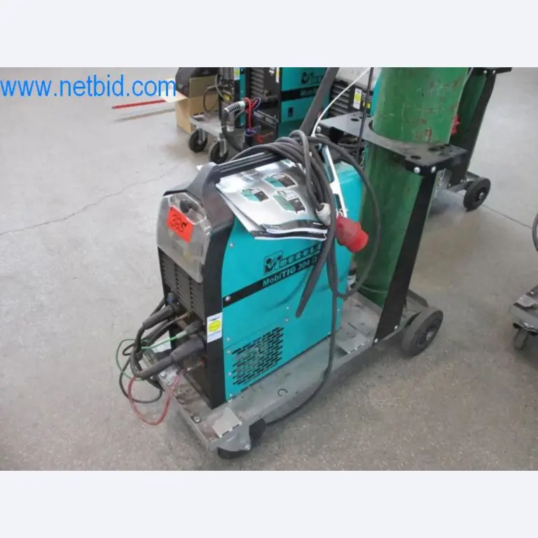 Stroji, vozni park in operativna oprema-1