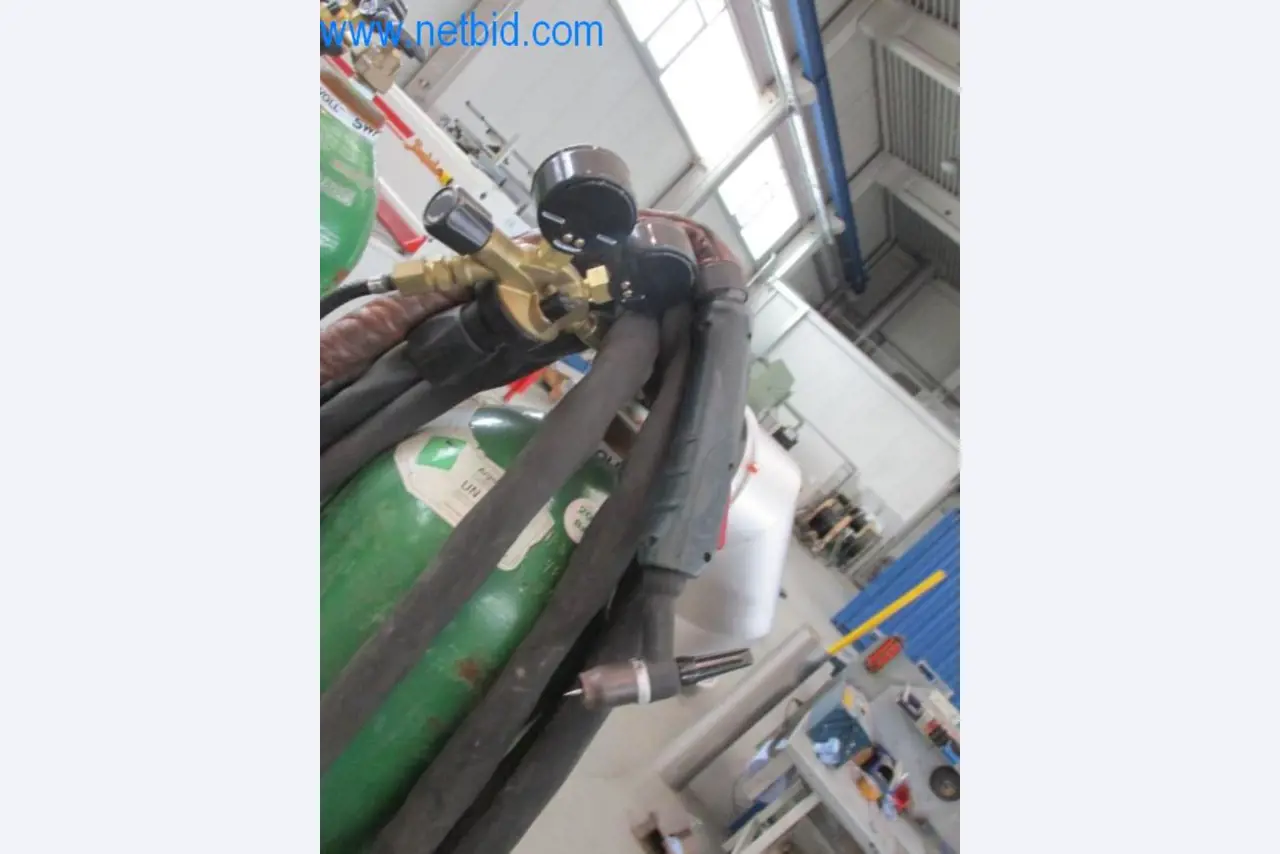 Stroji, vozni park in operativna oprema-4