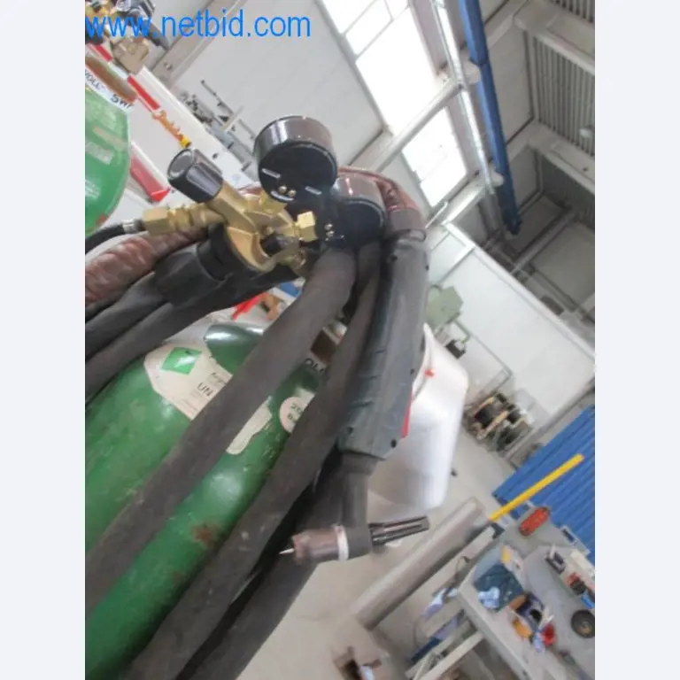 Stroji, vozni park in operativna oprema-4