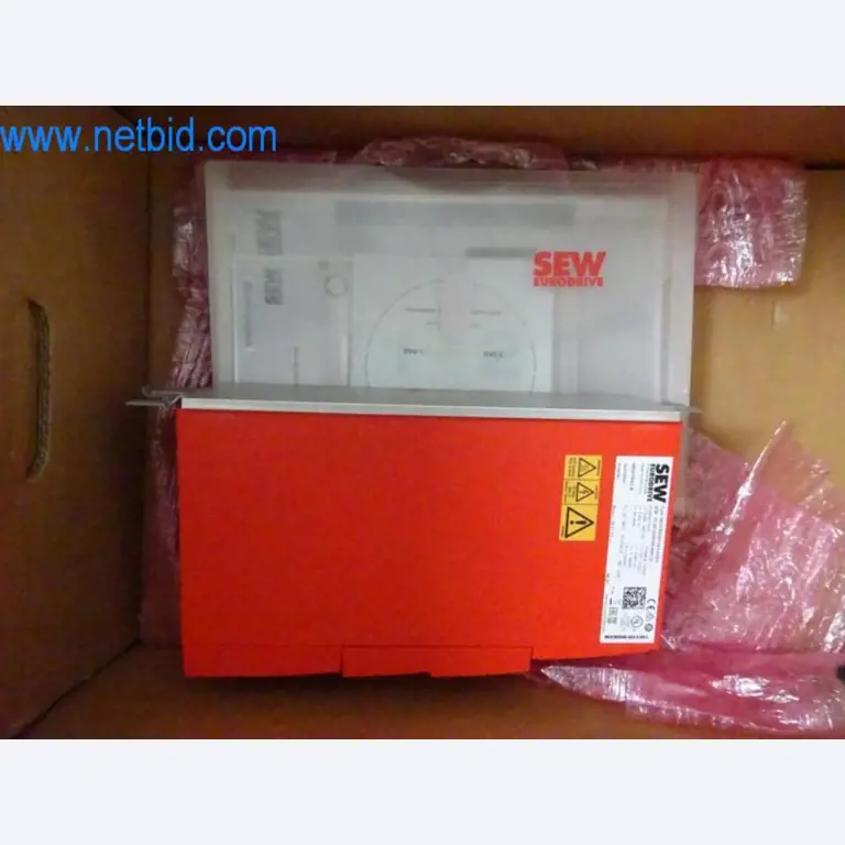 Máquinas, parque automóvel e equipamento operacional-5