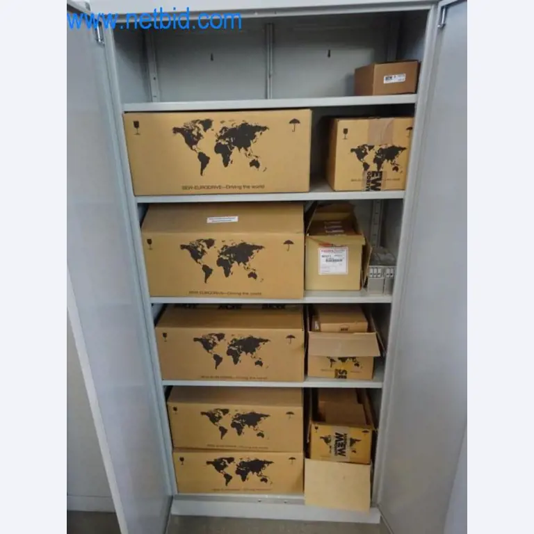 Máquinas, parque automóvel e equipamento operacional-6