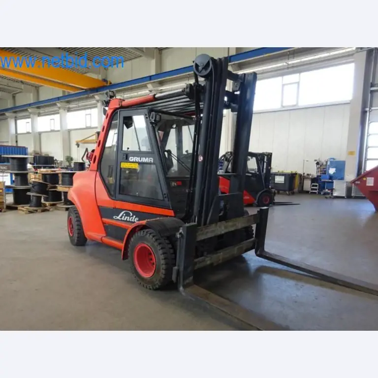 Stroji, vozni park in operativna oprema-1