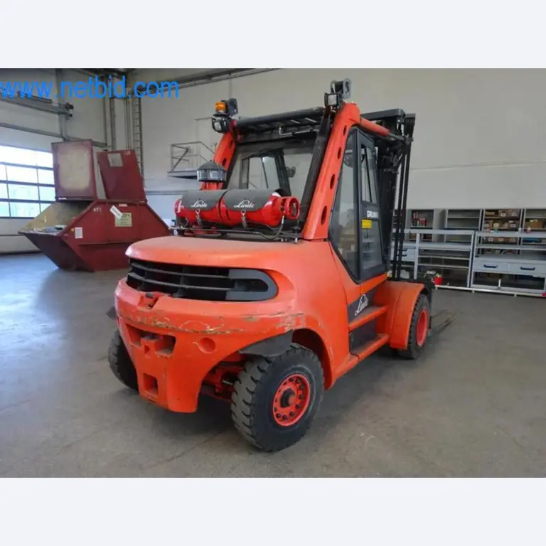 Stroji, vozni park in operativna oprema-8