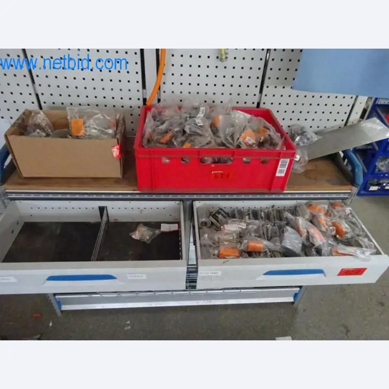 Maquinaria, parque móvil y equipos de explotación-2