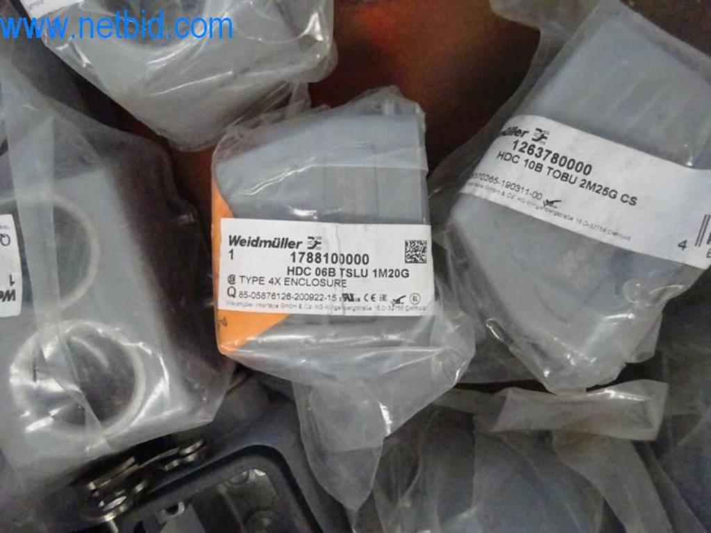 Maquinaria, parque móvil y equipos de explotación-4