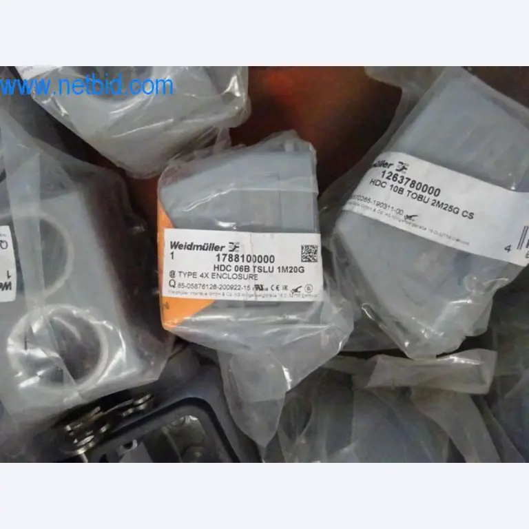 Maquinaria, parque móvil y equipos de explotación-4