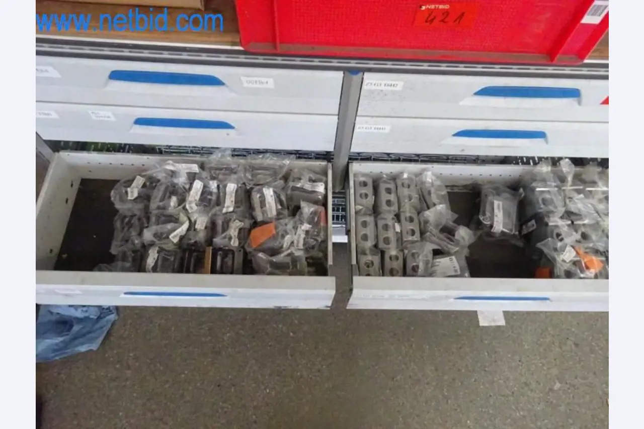 Maquinaria, parque móvil y equipos de explotación-5