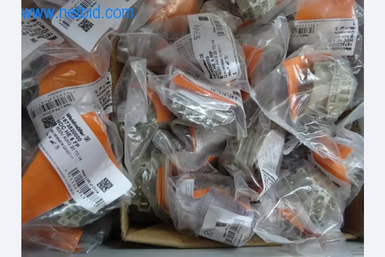 Maquinaria, parque móvil y equipos de explotación-6