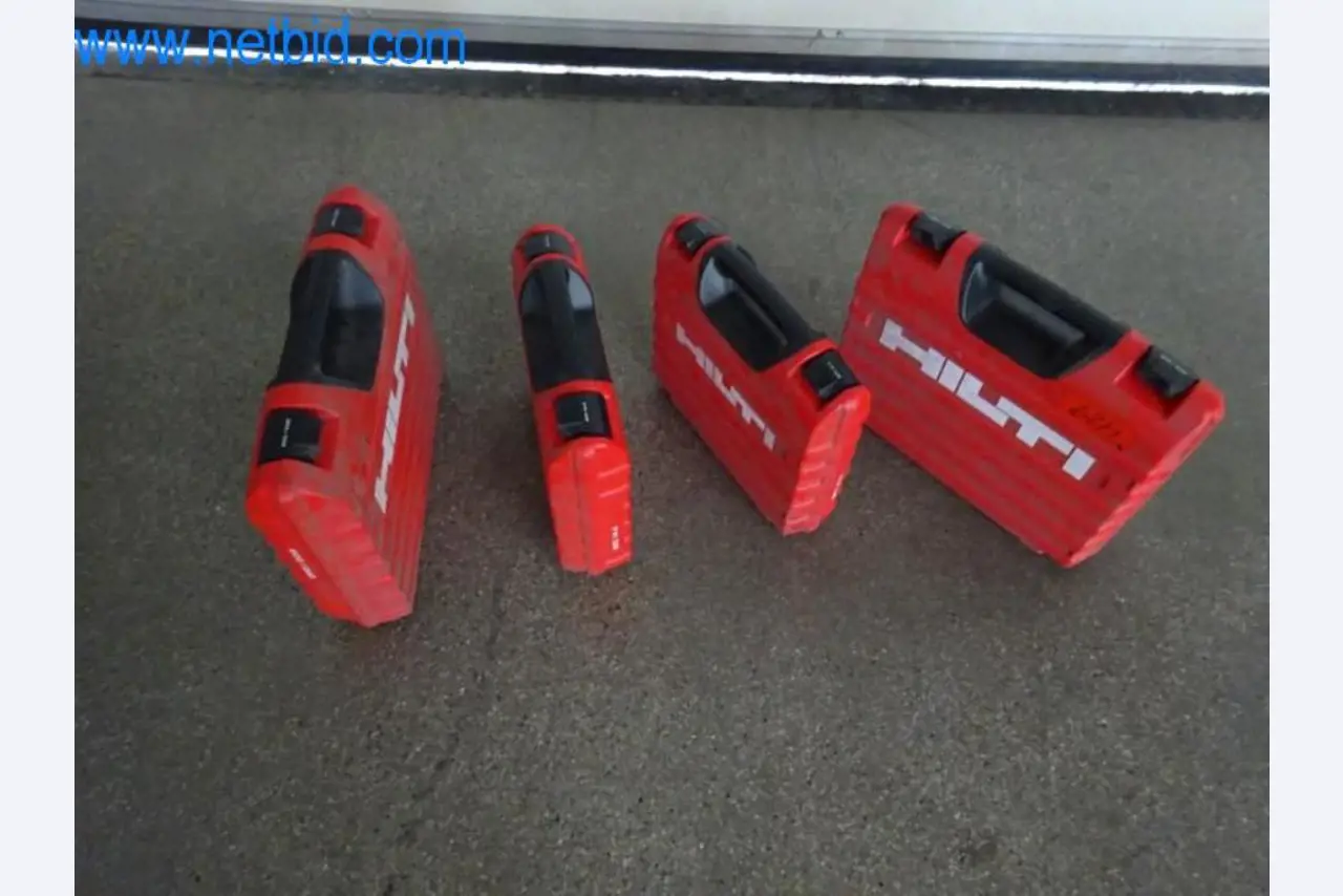 Stroje, vozový park a provozní zařízení-1