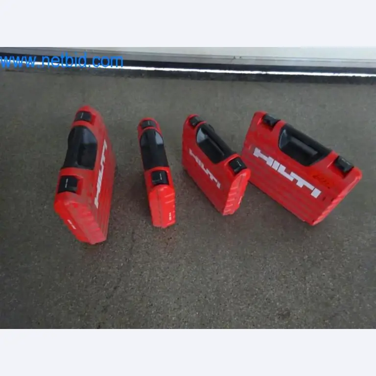 Stroje, vozový park a provozní zařízení-1