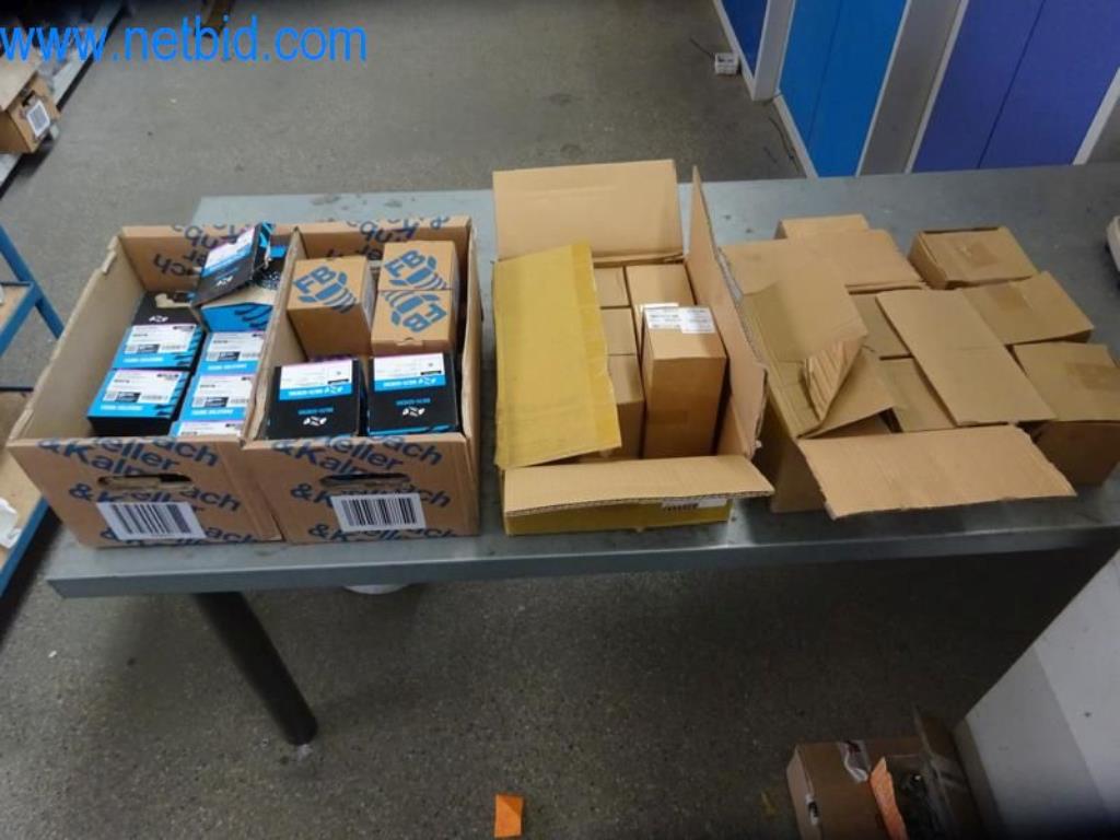 Stroje, vozový park a provozní zařízení-26