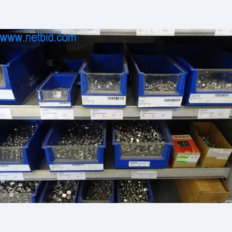 Máquinas, parque automóvel e equipamento operacional-5