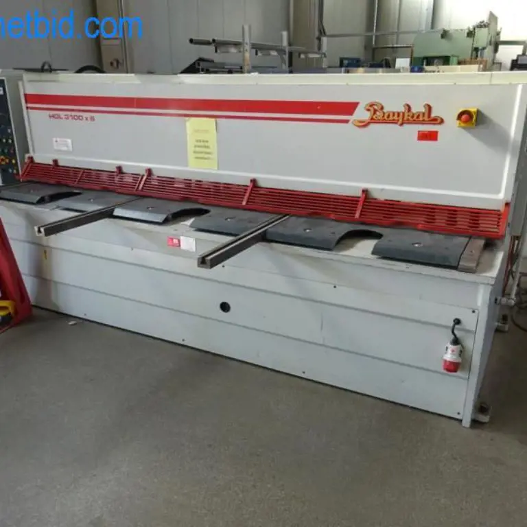 Swing cut plate shear Baykal HGL3100x6