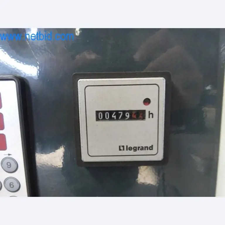 Stroje, vozový park a provozní zařízení-5