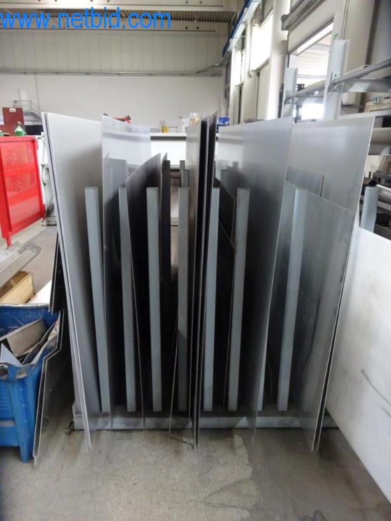 Stroje, vozový park a provozní zařízení-4