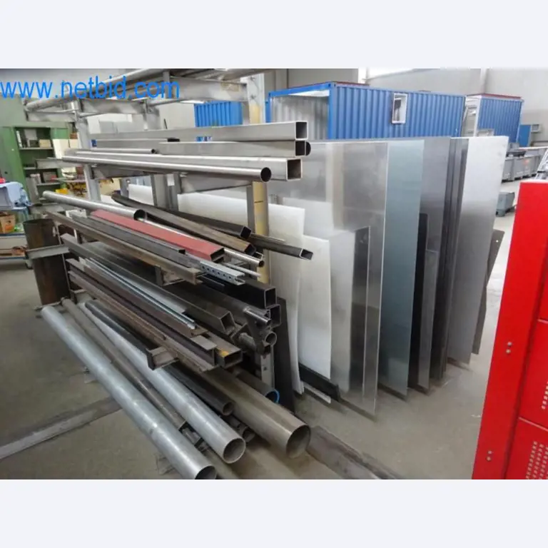 Maquinaria, parque móvil y equipos de explotación-5