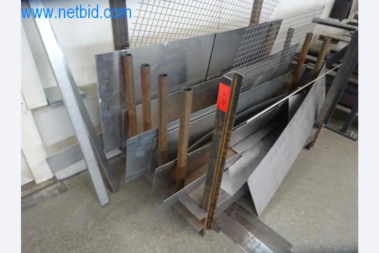 Maquinaria, parque móvil y equipos de explotación-6