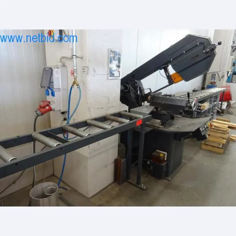 Machines, parc de véhicules et équipement d'entreprise-2