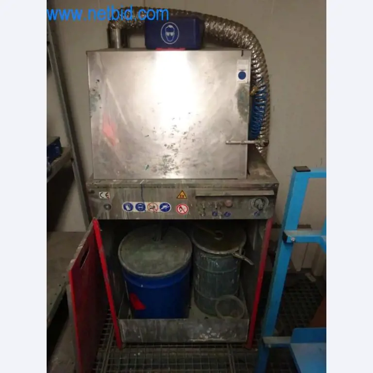 Stroje, vozový park a provozní zařízení-3