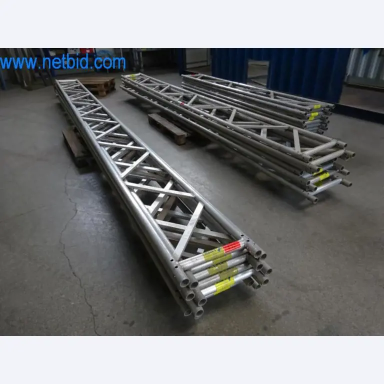 Maquinaria, parque móvil y equipos de explotación-1