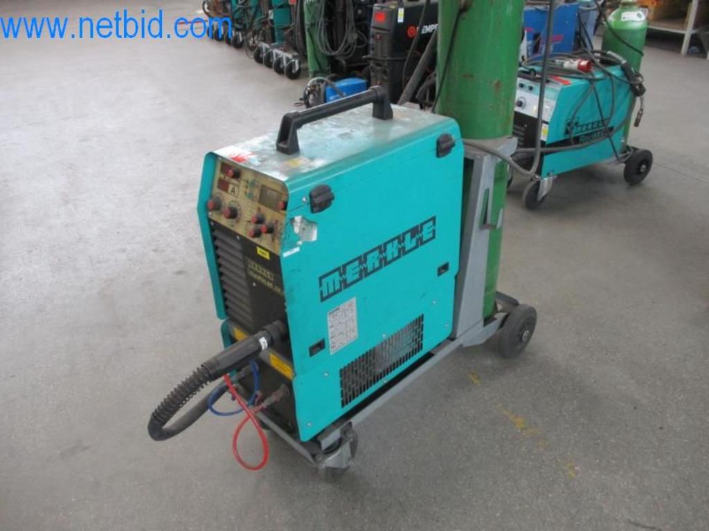 Stroje, vozový park a provozní zařízení-1