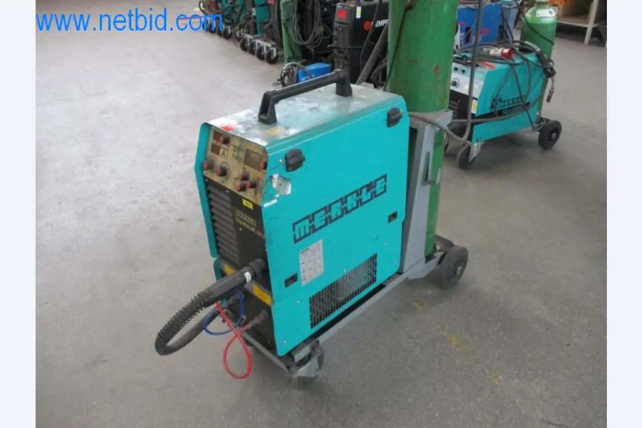 Máquinas, parque automóvel e equipamento operacional-1