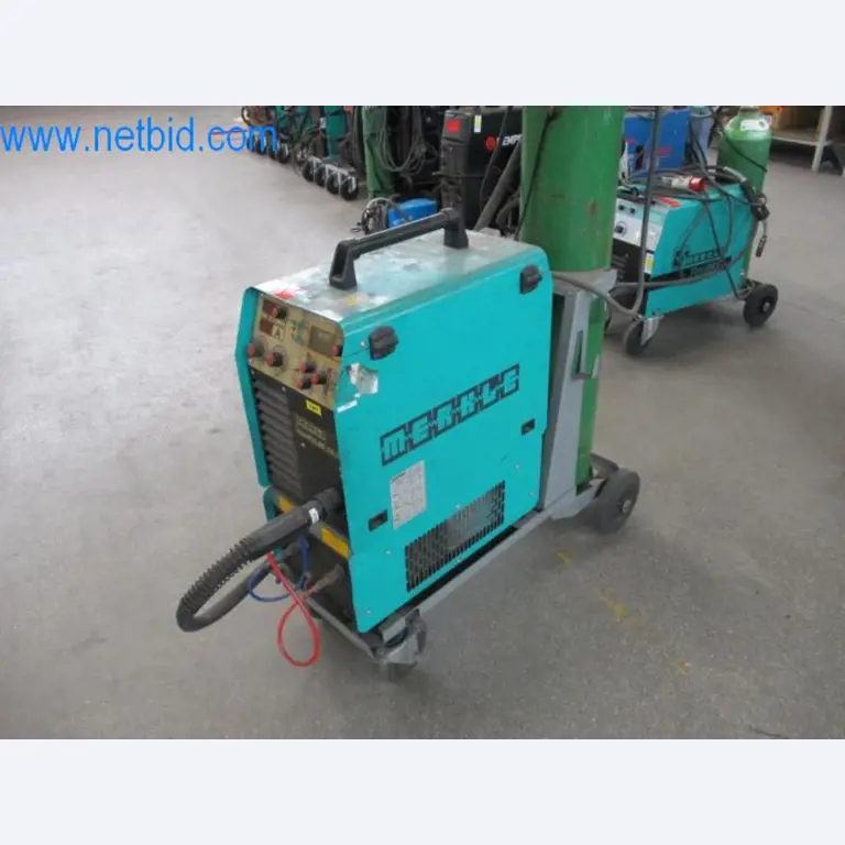 Máquinas, parque automóvel e equipamento operacional-1