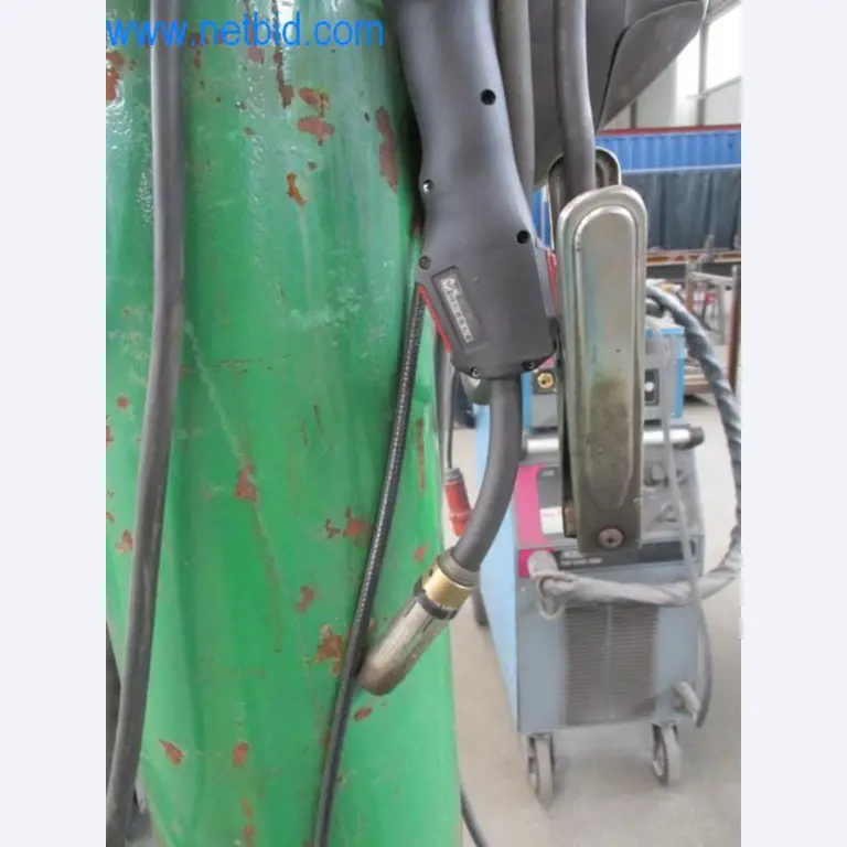 Máquinas, parque automóvel e equipamento operacional-3