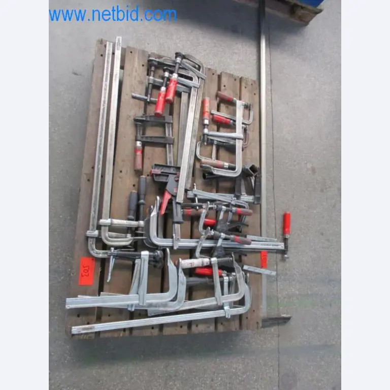 Maszyny, flota pojazdów i sprzęt operacyjny-2