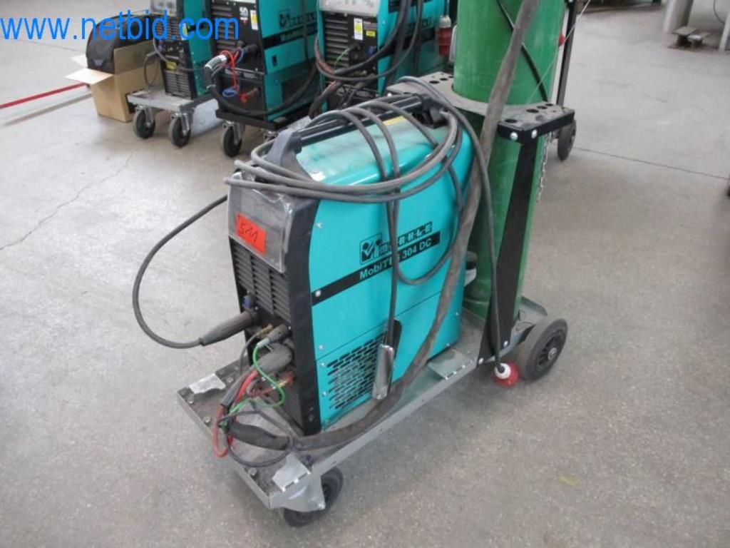 Stroje, vozový park a provozní zařízení-1