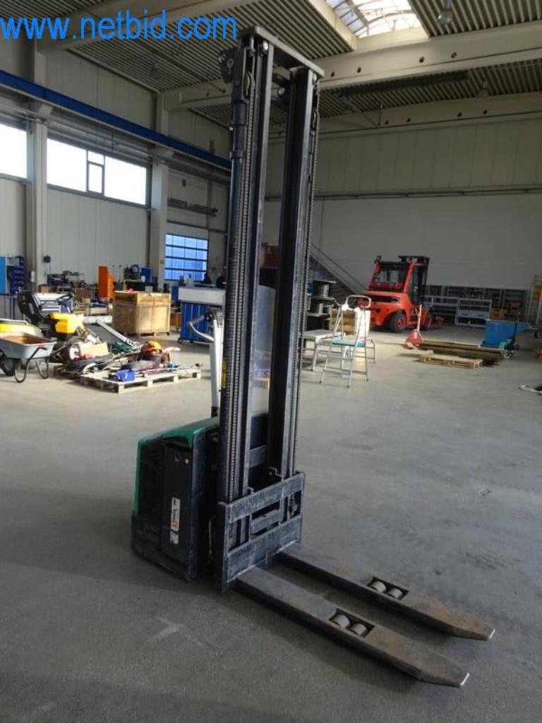 Stroje, vozový park a provozní zařízení-4