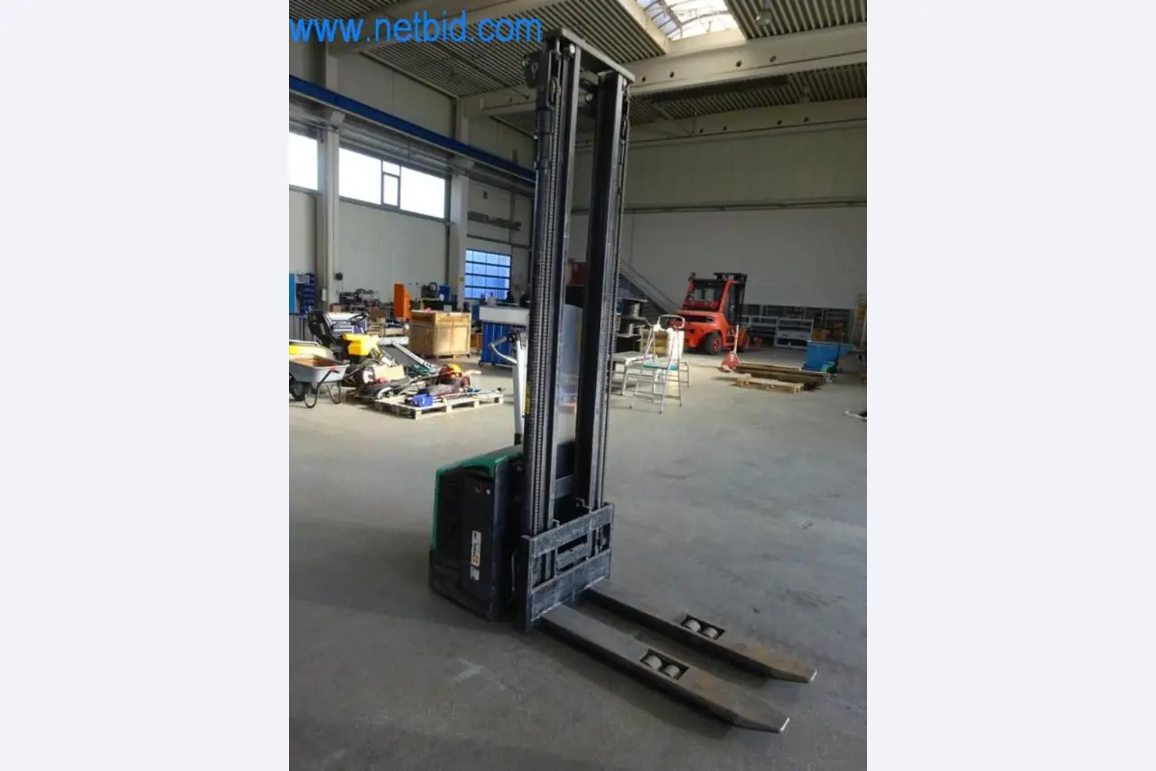 Maschinen, Fuhrpark und Betriebsausstattung-4