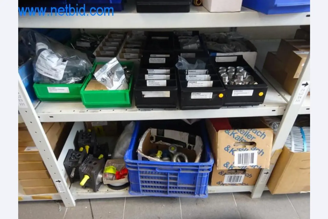 Maschinen, Fuhrpark und Betriebsausstattung-10