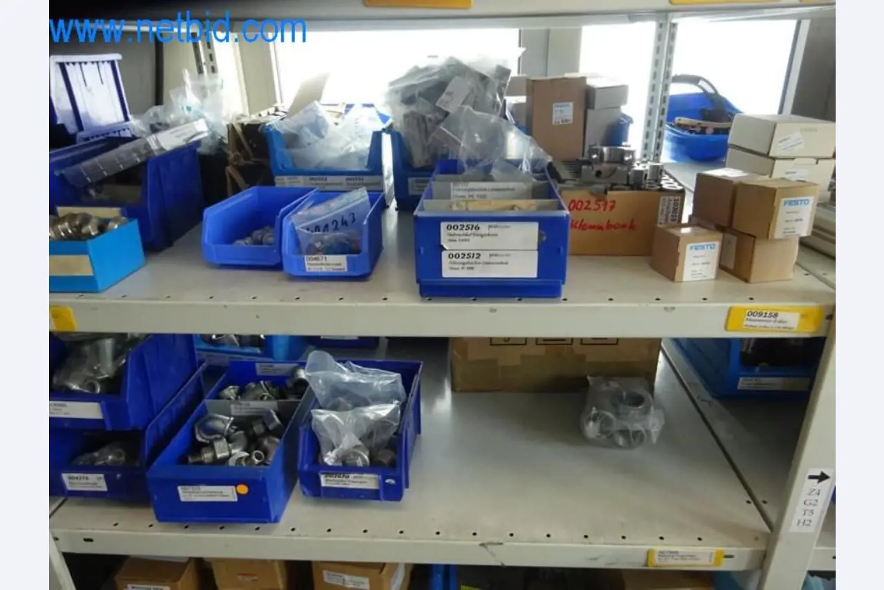 Maschinen, Fuhrpark und Betriebsausstattung-11