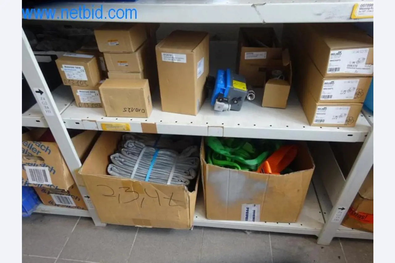 Maschinen, Fuhrpark und Betriebsausstattung-12