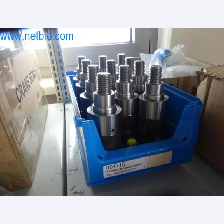 Maschinen, Fuhrpark und Betriebsausstattung-14