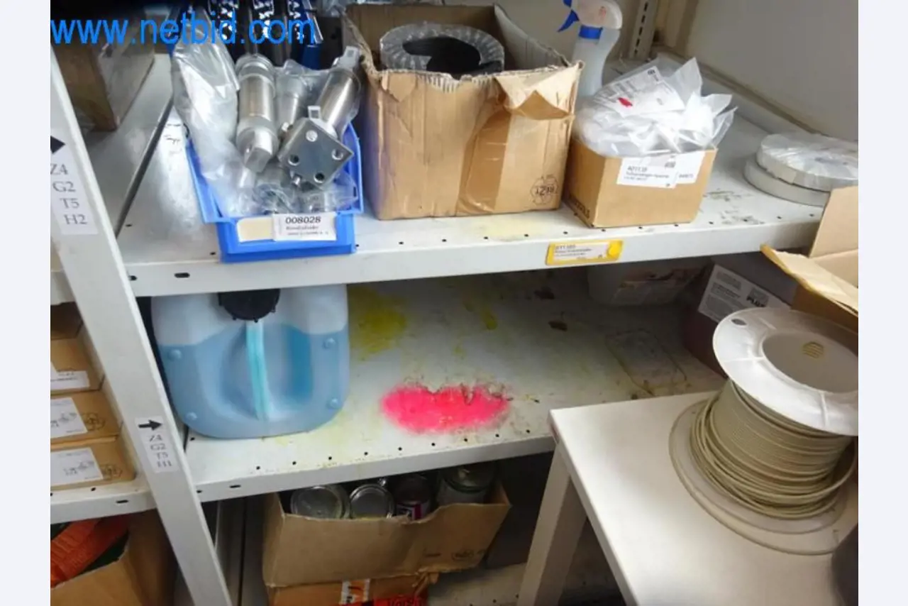 Maschinen, Fuhrpark und Betriebsausstattung-16