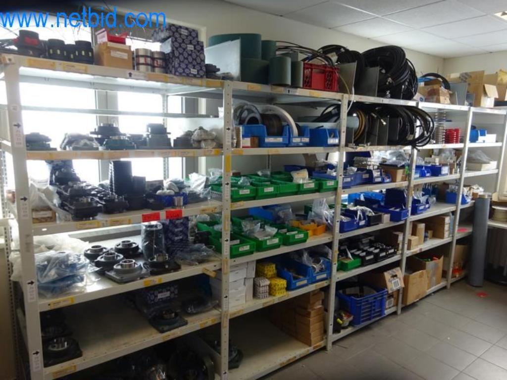 Stroje, vozový park a provozní zařízení-1