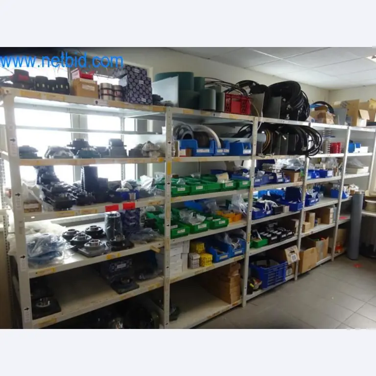 Maschinen, Fuhrpark und Betriebsausstattung-1