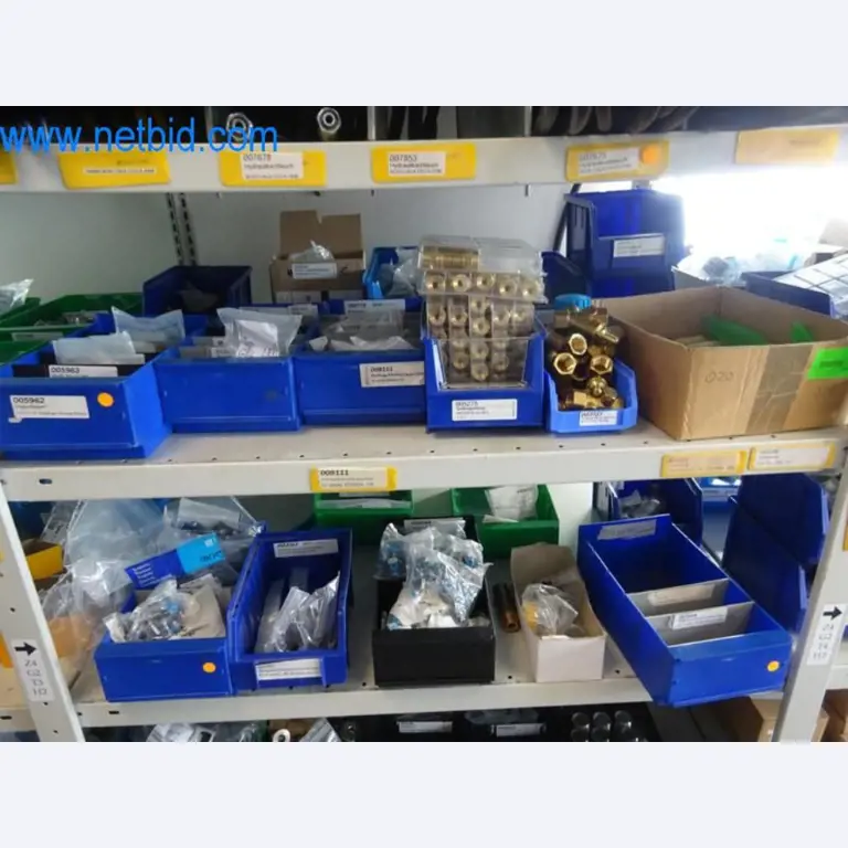 Maschinen, Fuhrpark und Betriebsausstattung-9