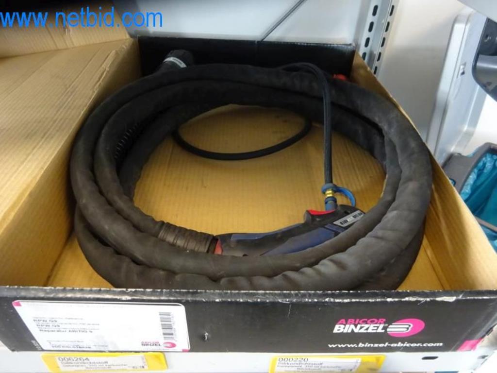 Stroje, vozový park a provozní zařízení-2